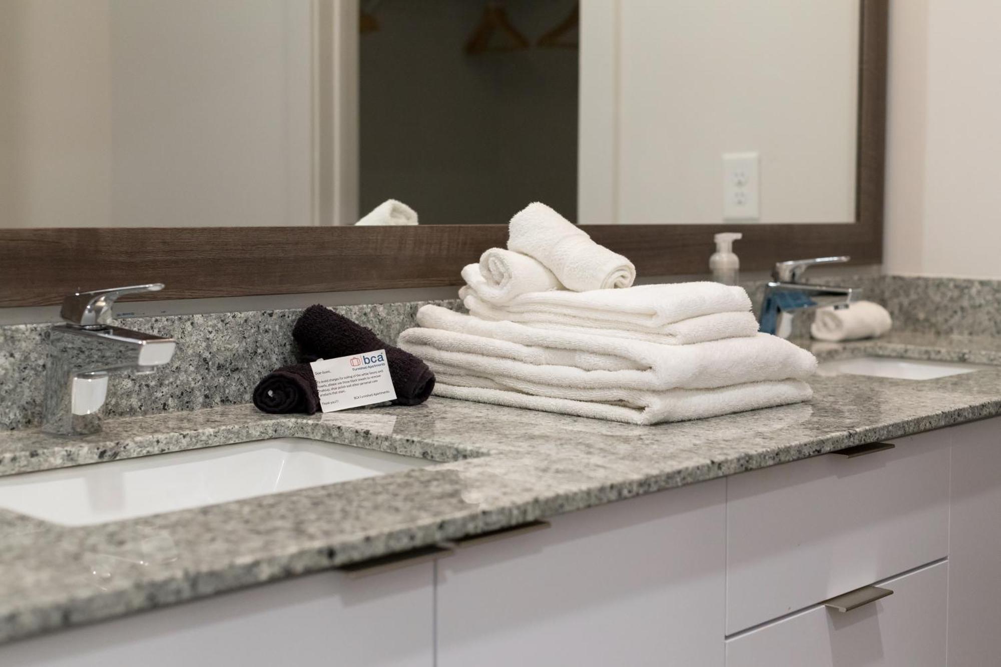 Spectacular Apartments By Bca Furnished Apartments Atlanta Room photo